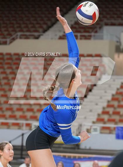 Thumbnail 1 in Valley Christian vs. Seton Catholic (AIA-3A Final) photogallery.