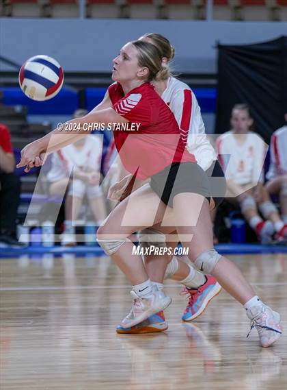 Thumbnail 1 in Valley Christian vs. Seton Catholic (AIA-3A Final) photogallery.