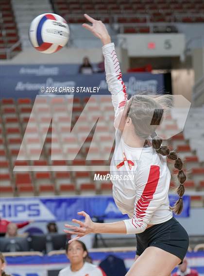 Thumbnail 2 in Valley Christian vs. Seton Catholic (AIA-3A Final) photogallery.