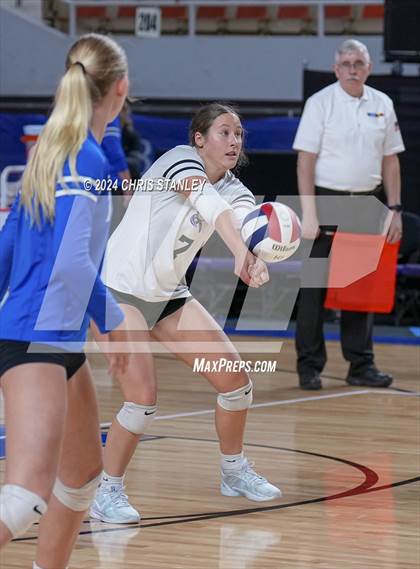 Thumbnail 3 in Valley Christian vs. Seton Catholic (AIA-3A Final) photogallery.
