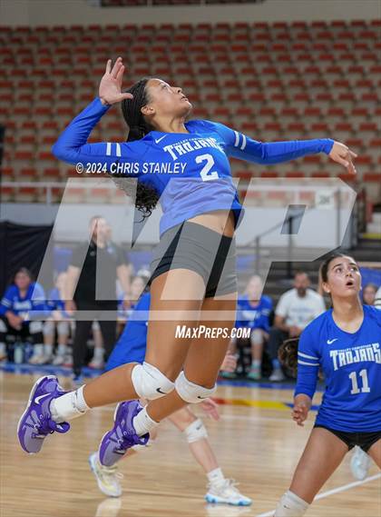 Thumbnail 2 in Valley Christian vs. Seton Catholic (AIA-3A Final) photogallery.