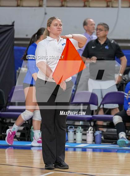 Thumbnail 3 in Valley Christian vs. Seton Catholic (AIA-3A Final) photogallery.