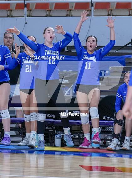 Thumbnail 2 in Valley Christian vs. Seton Catholic (AIA-3A Final) photogallery.