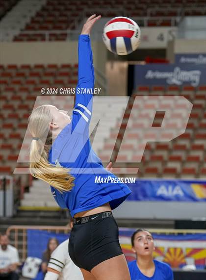 Thumbnail 3 in Valley Christian vs. Seton Catholic (AIA-3A Final) photogallery.