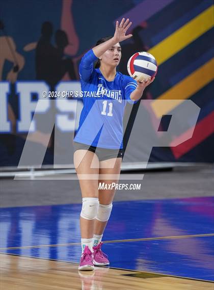 Thumbnail 3 in Valley Christian vs. Seton Catholic (AIA-3A Final) photogallery.