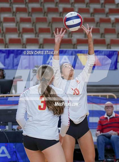 Thumbnail 1 in Valley Christian vs. Seton Catholic (AIA-3A Final) photogallery.