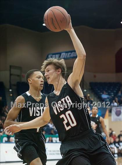 Thumbnail 3 in Torrey Pines vs Vista (CIF SDS D1 Final) photogallery.