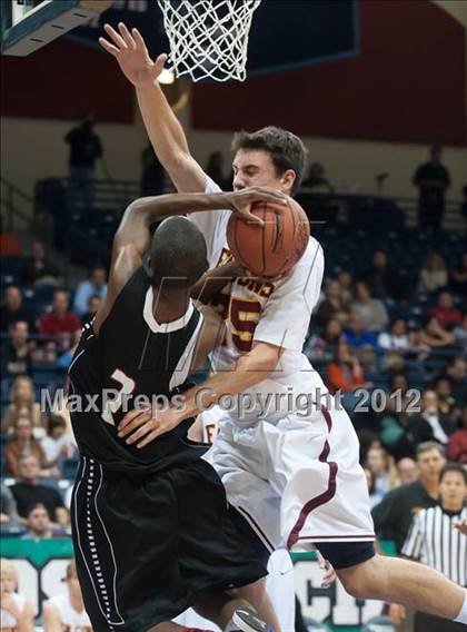 Thumbnail 1 in Torrey Pines vs Vista (CIF SDS D1 Final) photogallery.