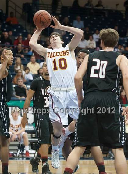 Thumbnail 1 in Torrey Pines vs Vista (CIF SDS D1 Final) photogallery.