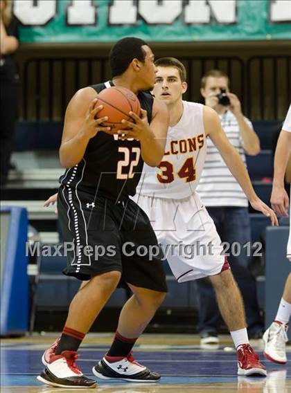 Thumbnail 2 in Torrey Pines vs Vista (CIF SDS D1 Final) photogallery.