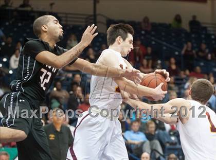 Thumbnail 1 in Torrey Pines vs Vista (CIF SDS D1 Final) photogallery.