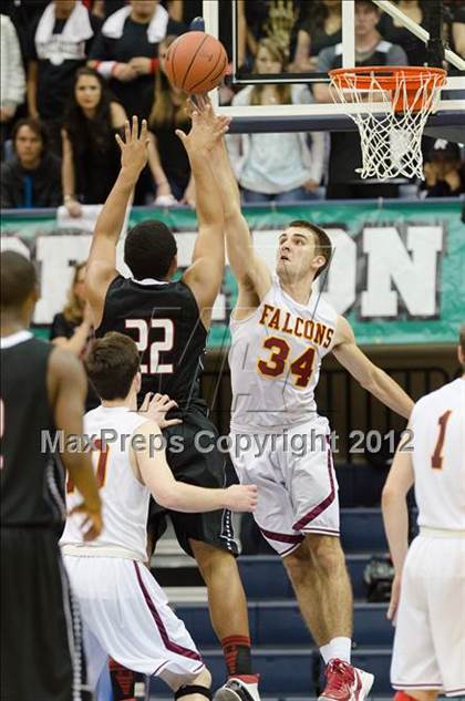 Thumbnail 1 in Torrey Pines vs Vista (CIF SDS D1 Final) photogallery.