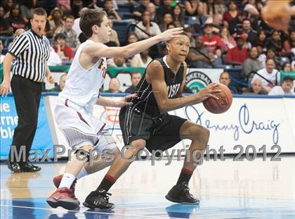 Thumbnail 3 in Torrey Pines vs Vista (CIF SDS D1 Final) photogallery.