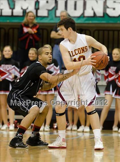 Thumbnail 2 in Torrey Pines vs Vista (CIF SDS D1 Final) photogallery.