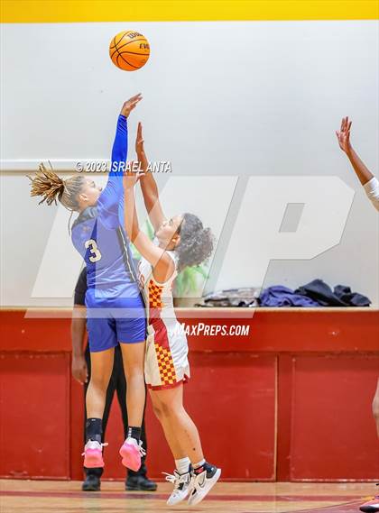Thumbnail 2 in St. Pauls @ Douglas Byrd photogallery.