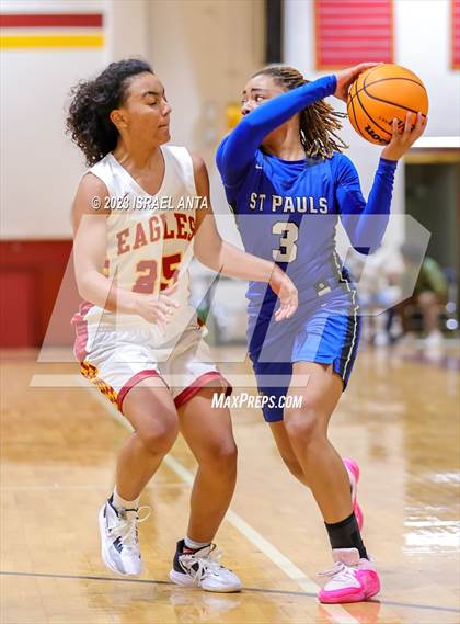 Thumbnail 3 in St. Pauls @ Douglas Byrd photogallery.
