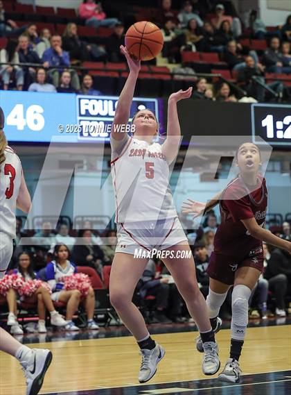 Thumbnail 3 in Yonkers Montessori Academy vs. Valhalla (NYSPHSAA Section 1 Class B Semifinal) photogallery.