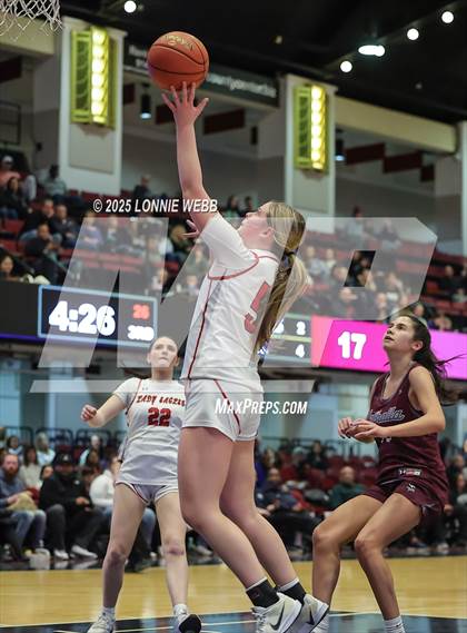 Thumbnail 3 in Yonkers Montessori Academy vs. Valhalla (NYSPHSAA Section 1 Class B Semifinal) photogallery.