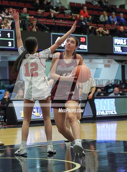 Thumbnail 2 in Yonkers Montessori Academy vs. Valhalla (NYSPHSAA Section 1 Class B Semifinal) photogallery.