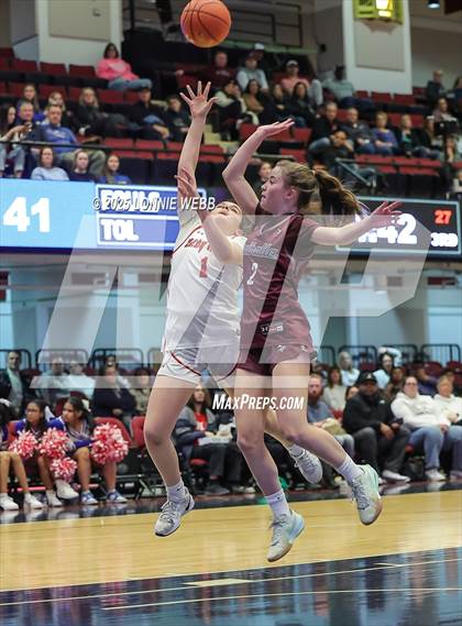 Thumbnail 1 in Yonkers Montessori Academy vs. Valhalla (NYSPHSAA Section 1 Class B Semifinal) photogallery.