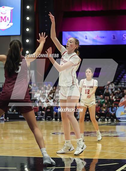 Thumbnail 3 in Yonkers Montessori Academy vs. Valhalla (NYSPHSAA Section 1 Class B Semifinal) photogallery.