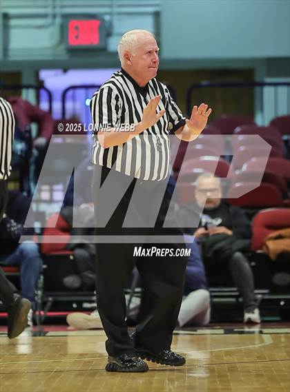 Thumbnail 1 in Yonkers Montessori Academy vs. Valhalla (NYSPHSAA Section 1 Class B Semifinal) photogallery.