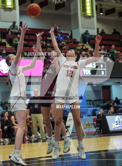 Thumbnail 1 in Yonkers Montessori Academy vs. Valhalla (NYSPHSAA Section 1 Class B Semifinal) photogallery.