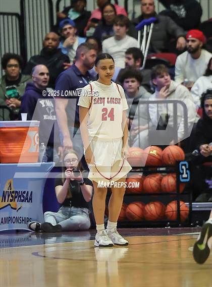 Thumbnail 1 in Yonkers Montessori Academy vs. Valhalla (NYSPHSAA Section 1 Class B Semifinal) photogallery.