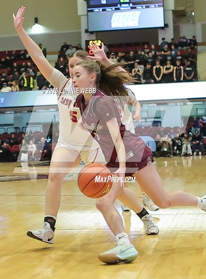 Thumbnail 3 in Yonkers Montessori Academy vs. Valhalla (NYSPHSAA Section 1 Class B Semifinal) photogallery.