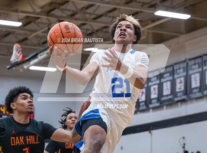 Thumbnail 1 in Punahou vs Oak Hill Academy (Iolani Classic) photogallery.