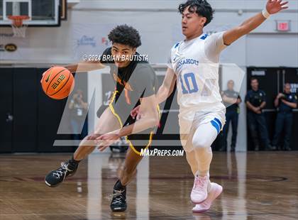 Thumbnail 1 in Punahou vs Oak Hill Academy (Iolani Classic) photogallery.