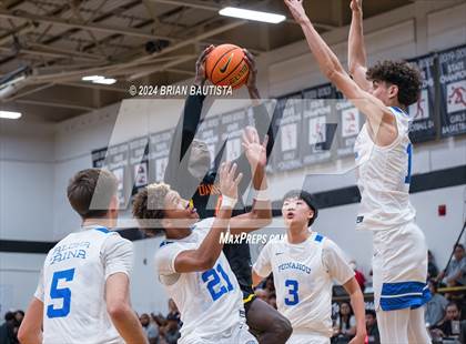 Thumbnail 2 in Punahou vs Oak Hill Academy (Iolani Classic) photogallery.
