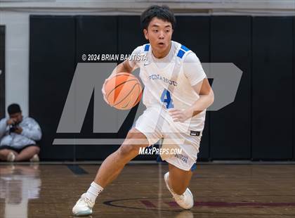 Thumbnail 3 in Punahou vs Oak Hill Academy (Iolani Classic) photogallery.