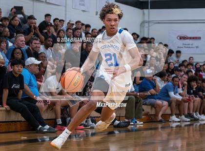 Thumbnail 2 in Punahou vs Oak Hill Academy (Iolani Classic) photogallery.