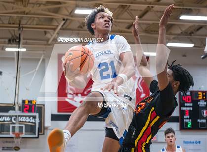 Thumbnail 3 in Punahou vs Oak Hill Academy (Iolani Classic) photogallery.