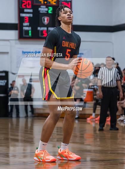 Thumbnail 2 in Punahou vs Oak Hill Academy (Iolani Classic) photogallery.