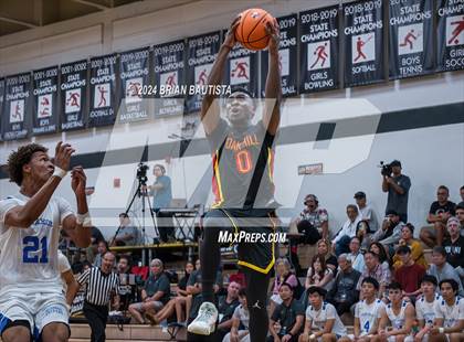 Thumbnail 1 in Punahou vs Oak Hill Academy (Iolani Classic) photogallery.
