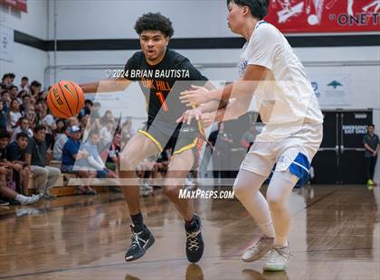 Thumbnail 2 in Punahou vs Oak Hill Academy (Iolani Classic) photogallery.