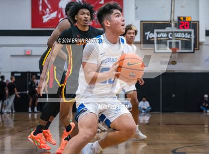 Thumbnail 1 in Punahou vs Oak Hill Academy (Iolani Classic) photogallery.