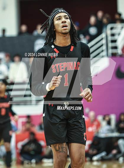 Thumbnail 2 in Archbishop Stepinac vs. Don Bosco Prep (Spalding Hoophall Classic) photogallery.