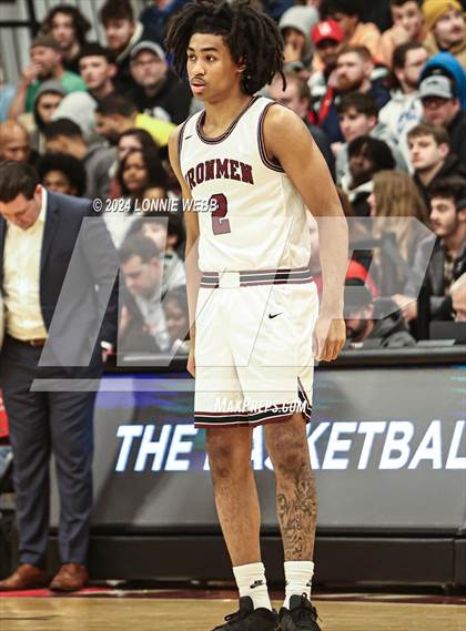Thumbnail 2 in Archbishop Stepinac vs. Don Bosco Prep (Spalding Hoophall Classic) photogallery.