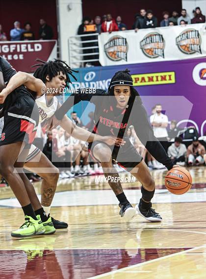Thumbnail 2 in Archbishop Stepinac vs. Don Bosco Prep (Spalding Hoophall Classic) photogallery.
