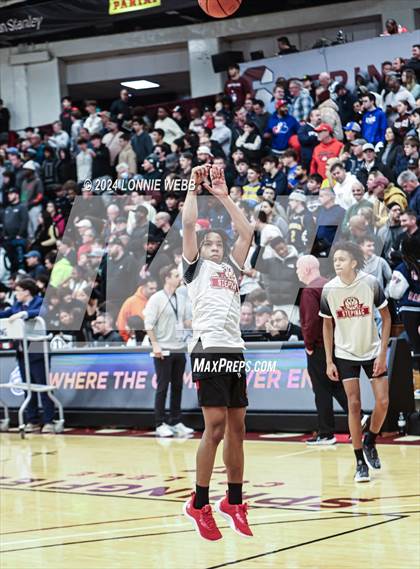Thumbnail 1 in Archbishop Stepinac vs. Don Bosco Prep (Spalding Hoophall Classic) photogallery.