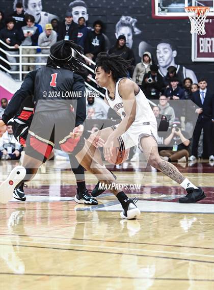 Thumbnail 2 in Archbishop Stepinac vs. Don Bosco Prep (Spalding Hoophall Classic) photogallery.