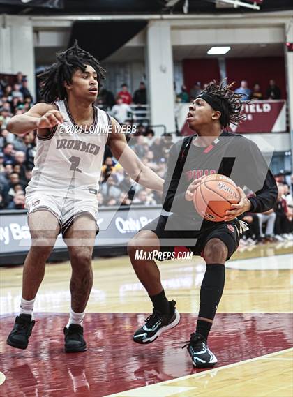 Thumbnail 2 in Archbishop Stepinac vs. Don Bosco Prep (Spalding Hoophall Classic) photogallery.
