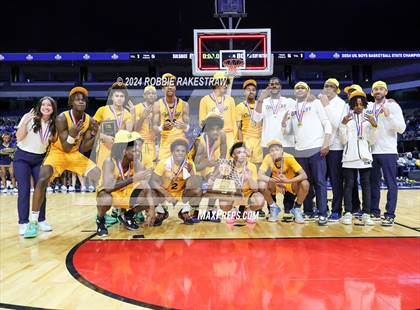 Thumbnail 3 in Silsbee vs. Oak Cliff Faith Family Academy (UIL 4A Basketball Final Medal Ceremony) photogallery.