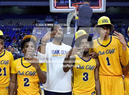 Thumbnail 3 in Silsbee vs. Oak Cliff Faith Family Academy (UIL 4A Basketball Final Medal Ceremony) photogallery.