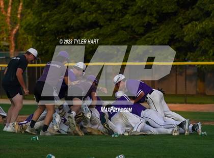 Thumbnail 3 in Brownsburg vs. Terre Haute North Vigo (IHSAA 4A Sectional 12 Championship) photogallery.