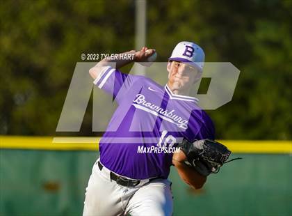 Thumbnail 3 in Brownsburg vs. Terre Haute North Vigo (IHSAA 4A Sectional 12 Championship) photogallery.