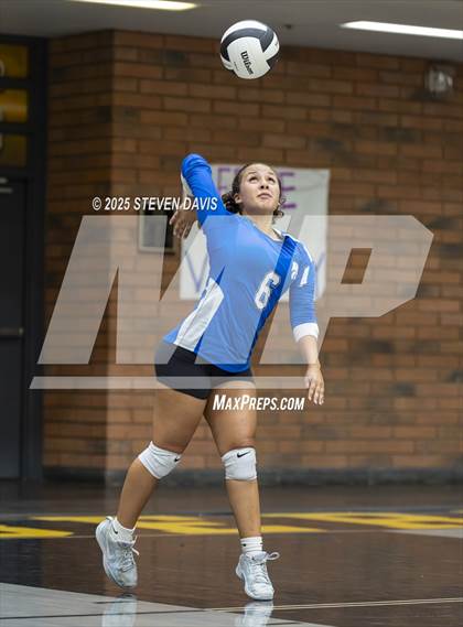 Thumbnail 3 in Mesquite @ Gilbert photogallery.